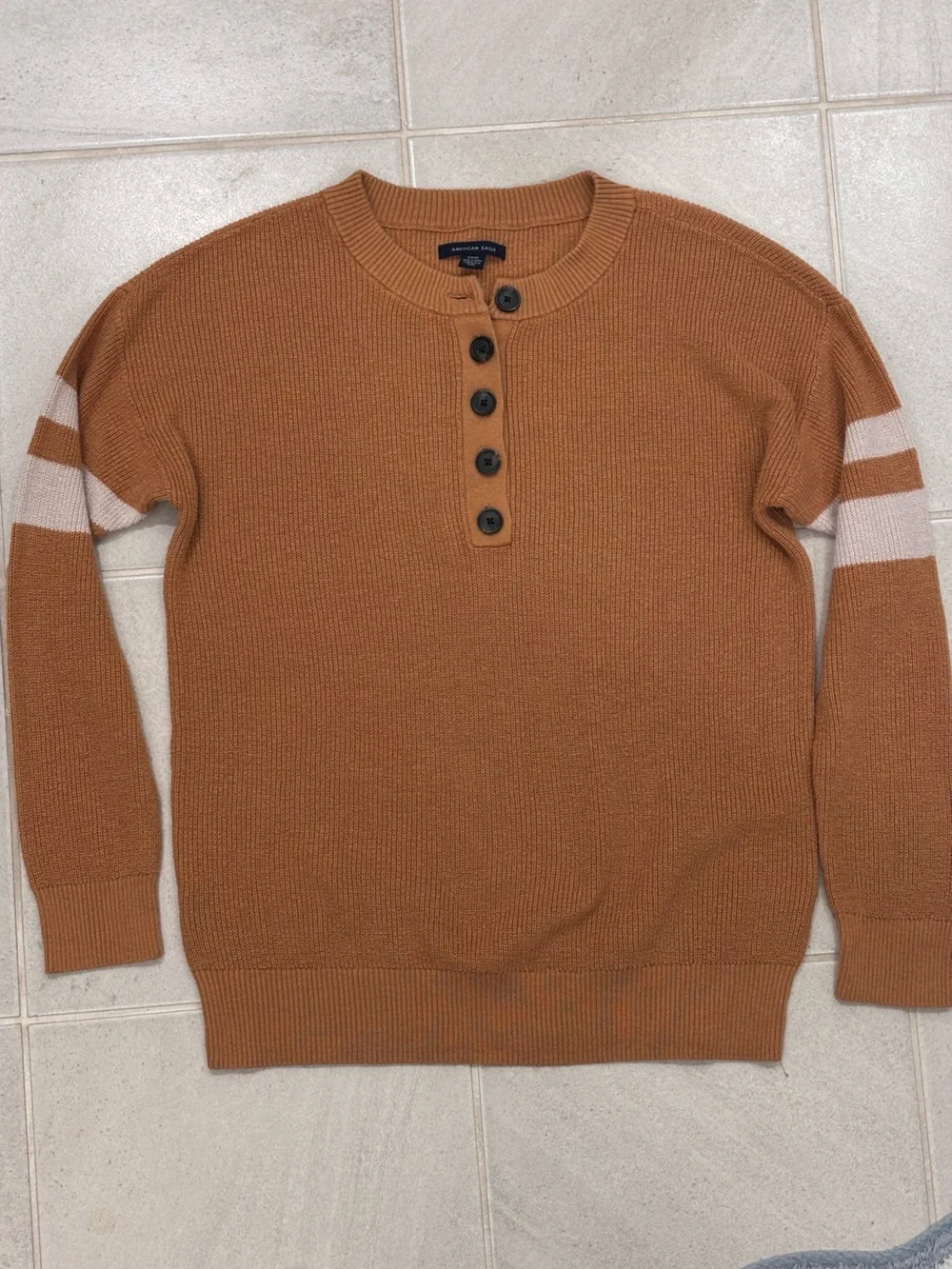 ae Muted Gold/Rust Color Henley Sweater